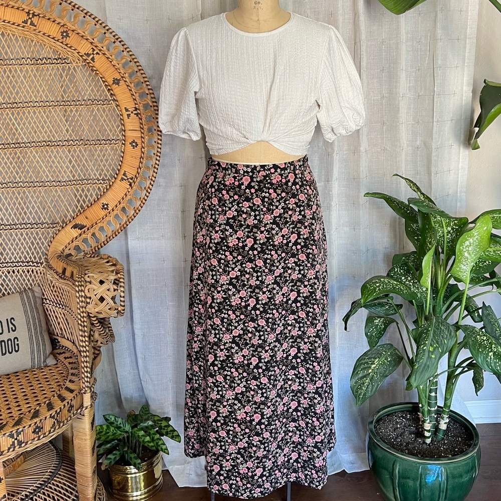 Vintage 90s floral skirt